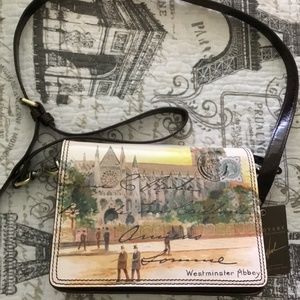 Patricia Nash Discovery Signature  Collection